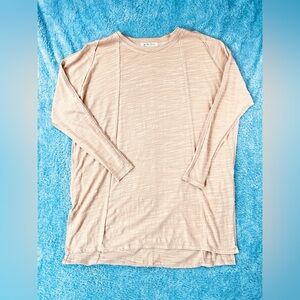 We The Free Exposed Seams Raw Edge Long Sleeve Slub Knit Tunic Top Coral Pink M